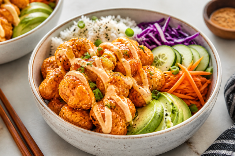Crispy Bang Bang Cauliflower Bowls – A Fresh, Flavor-Packed Weeknight Favorite