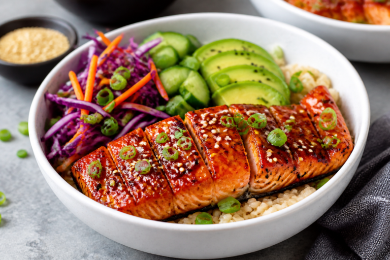Sweet & Spicy BBQ Salmon Bowls – A Fast, Flavor-Packed Weeknight Favorite